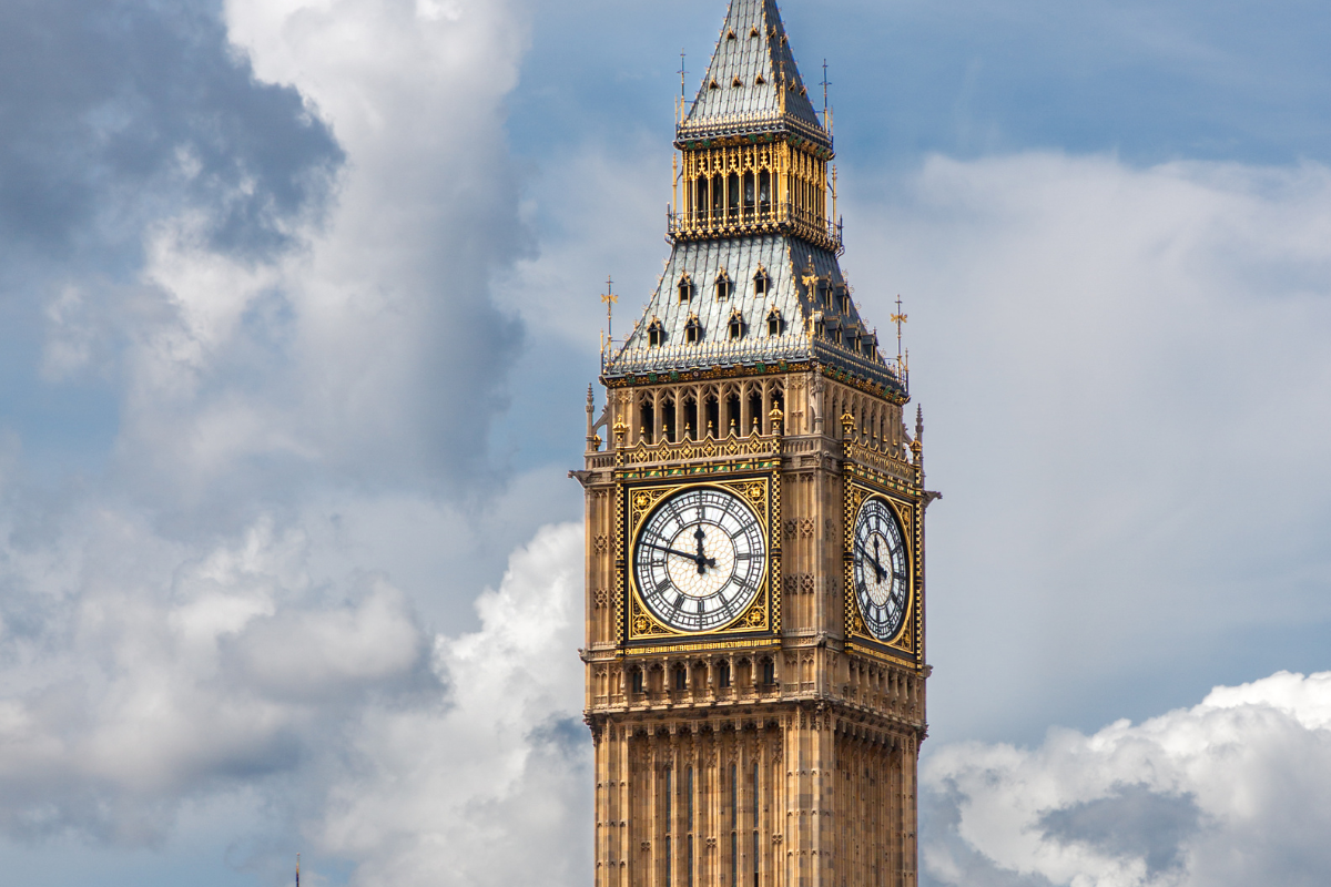 UK Faces Growing Pressure to Revive Economy Amid Job Cuts and Rising Prices