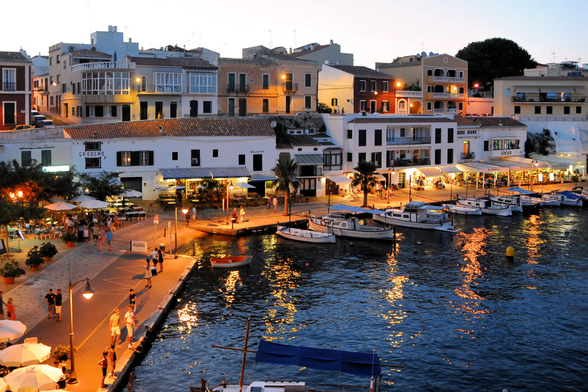 Spain's Booming Economy: Migration Plays a Key Role in GDP Growth