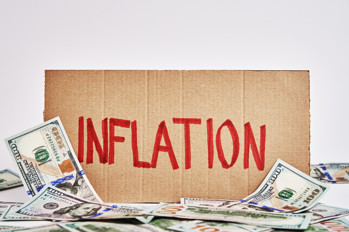 Chicago Fed President Discusses Inflation, Tariffs, and Local Economic Outlook