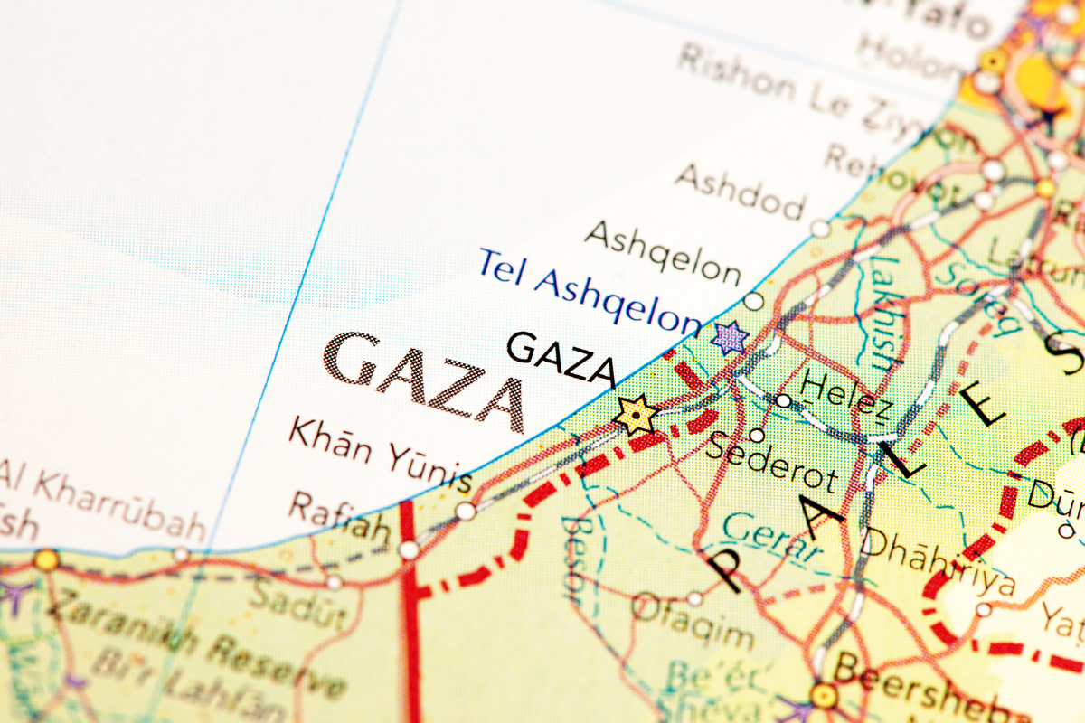 Trump to Lead Gaza Reconstruction Efforts with Support from Middle East States